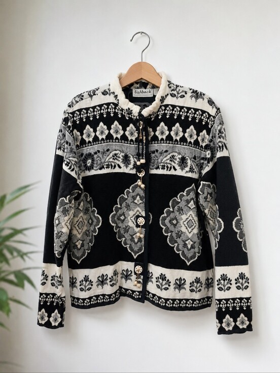 Flashback Jackets & Blazers - Flashback Women's Black & White Tapestry Knit Jacket XL Boho Southwestern Button